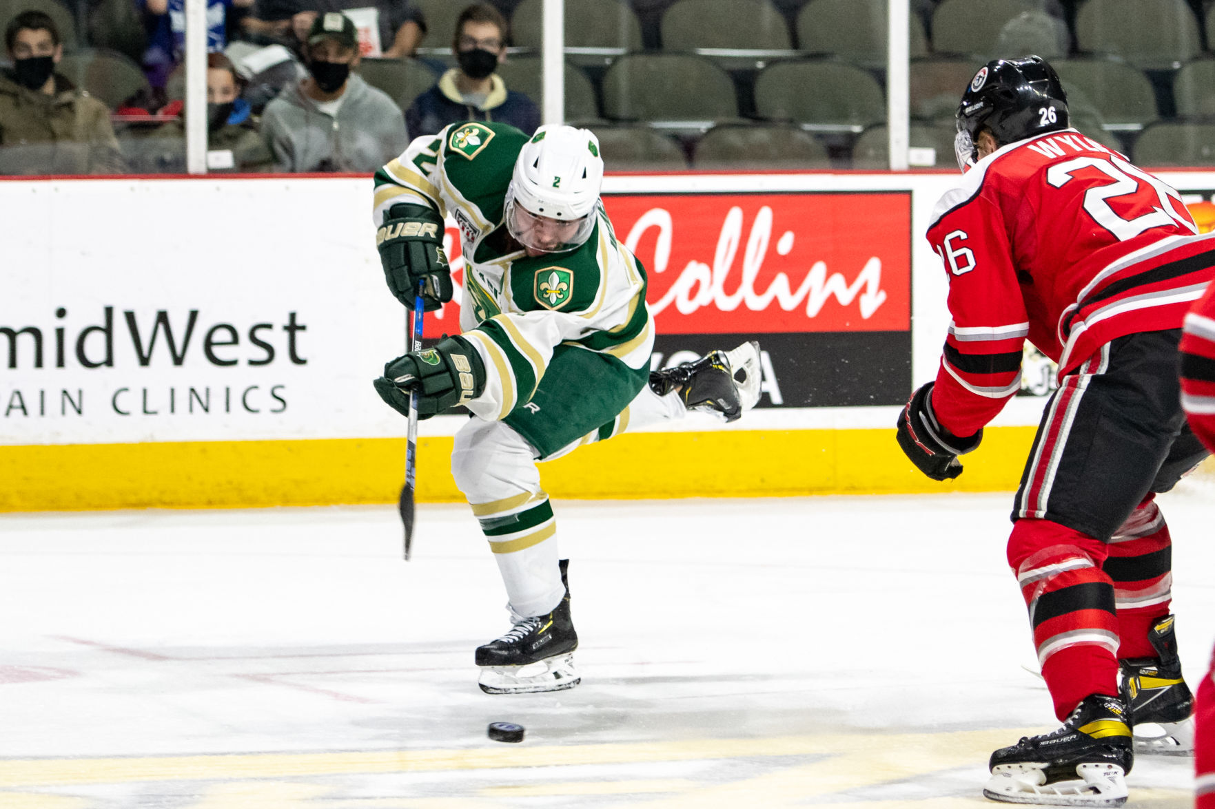 Musketeers vs Black Hawks hockey